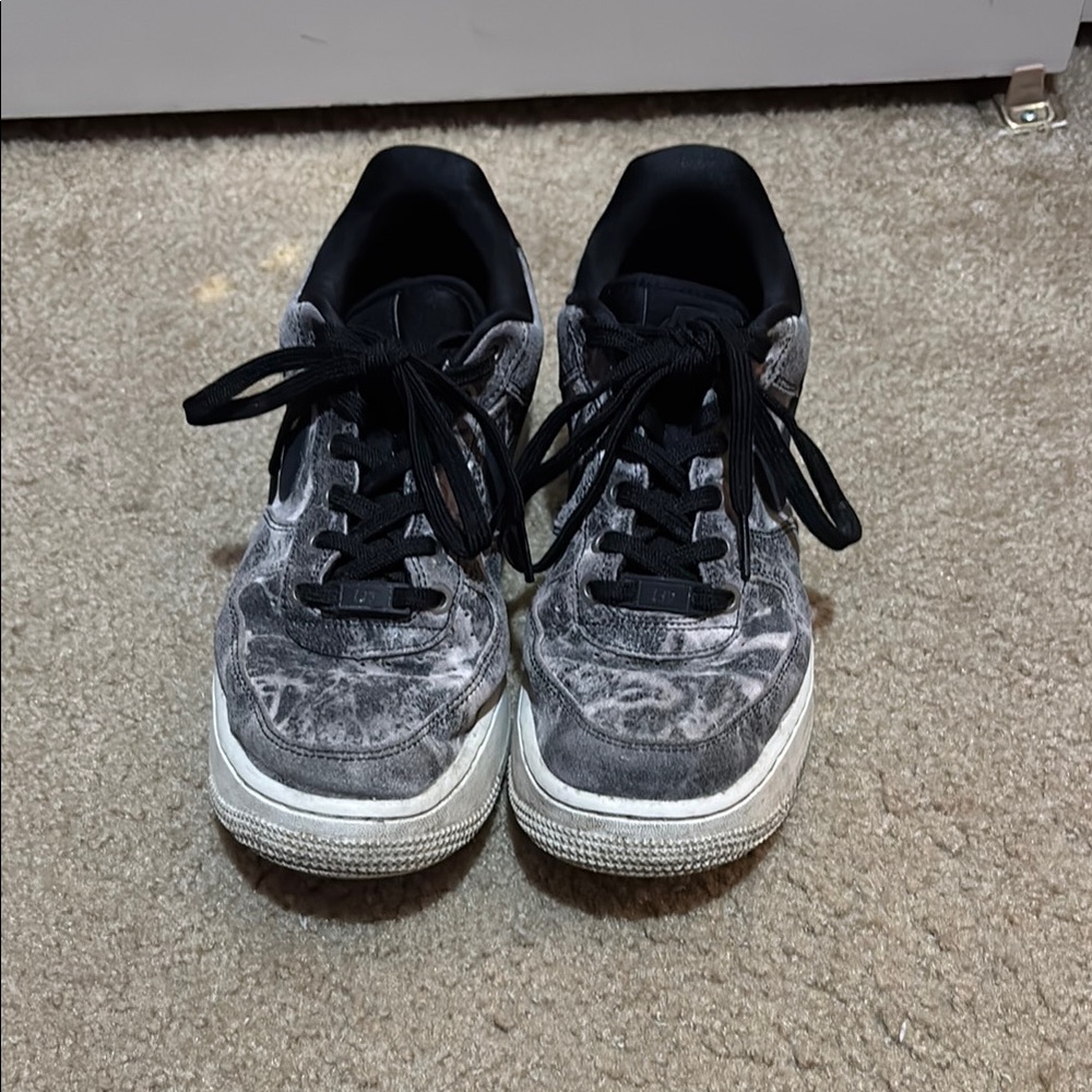Women’s Air Force 1s